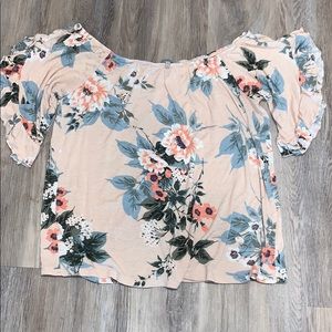 Floral Top 🌸